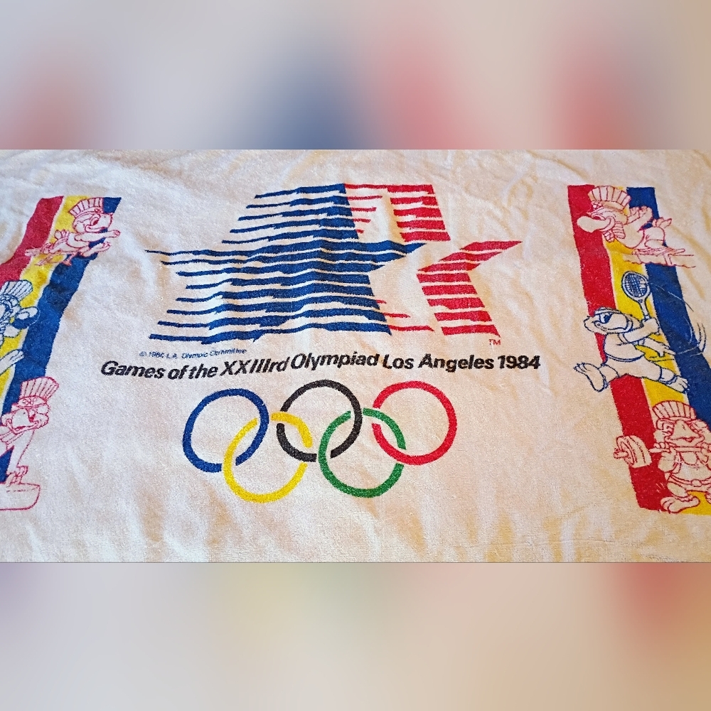 Vintage 1984 Los Angeles Olympics Beach Towel w/ Sam the Bald Eagle Pre-owned